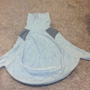 Poncho sweater